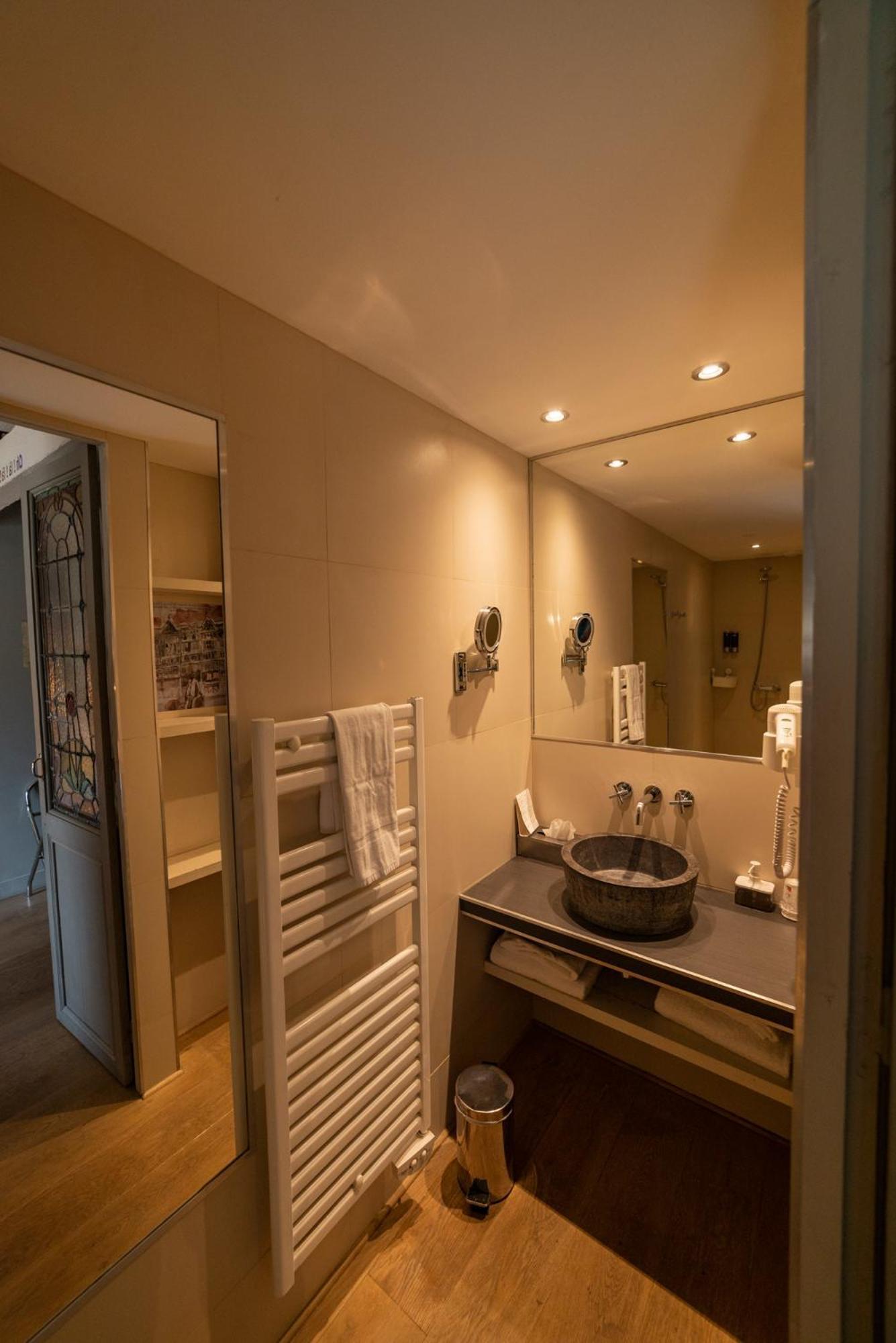 Art'Hotel & Spa Le Potin Gourmand Cluny Exteriör bild